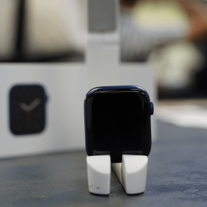 اپل واچ سری 6 - 44 میلی متر  - آبی - کارکرده