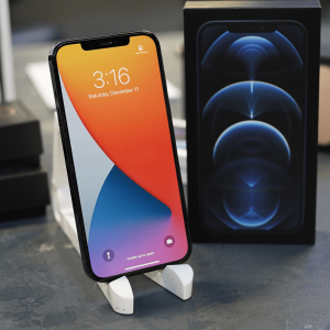 آیفون 12 پرو مکس ظرفیت 256 گیگابایت - آبی - کارکرده