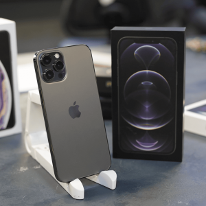 آیفون 12 پرو مکس ظرفیت 256 گیگابایت - مشکی - کارکرده