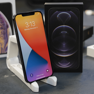 آیفون 12 پرو مکس ظرفیت 256 گیگابایت - مشکی - کارکرده