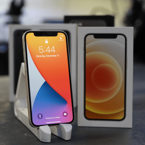 آیفون 12 مینی  ظرفیت 128 گیگابایت - سفید - کارکرده