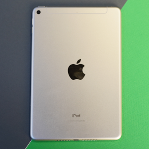 آیپد مینی 5 - ظرفیت 256 گیگابایت - سفید  - کارکرده