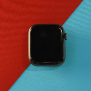 اپل واچ سری 5 - 44 میلی متر  - خاکستری - کارکرده