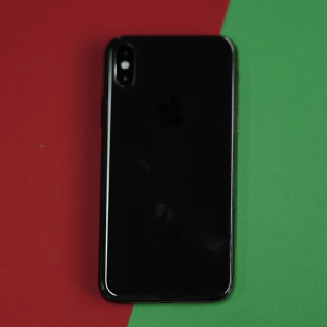 آیفون X ظرفیت 64 گیگابایت - خاکستری  - کارکرد