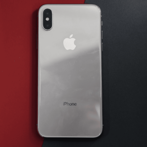 آیفون ایکس ظرفیت ۲۵۶ گیگابایت - سفید  - کارکرده