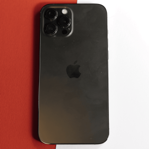 آیفون 12pro max  - ظرفیت 256 گیگابایت - خاکستری  - کارکرده