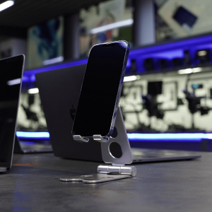 آیفون ۱۳ پرومکس-ظرفیت ۲۵۶ گیگابایت-آبی-کارکرده