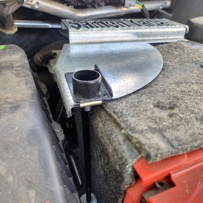 محافظ یکپارچه کامپیوتر و باطری رانا پلاس ثامن یدک با پیچ ضد سرقت