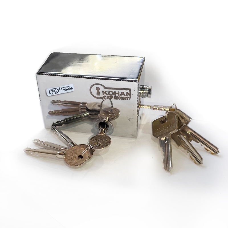 قفل ته بسته گاردی دو مغزی با دو کلید متفاوت کهن