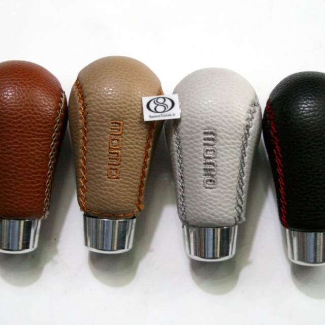 سر دنده مومو