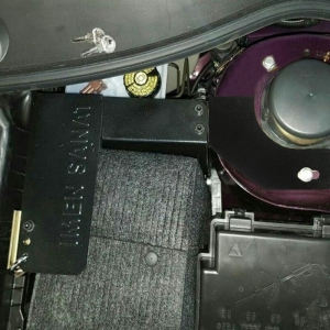 محافظ کامپیوتر و باطری رانا و 206 تیپ 2 و 5 مدل بالا با پیچ ضد سرقت