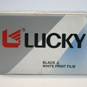 خرید فیلم 36 تایی سیاه و سفید لاکی (3) (copy).jpg