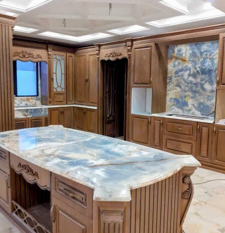 جزیره سنگ مرمر آبی اونیکس