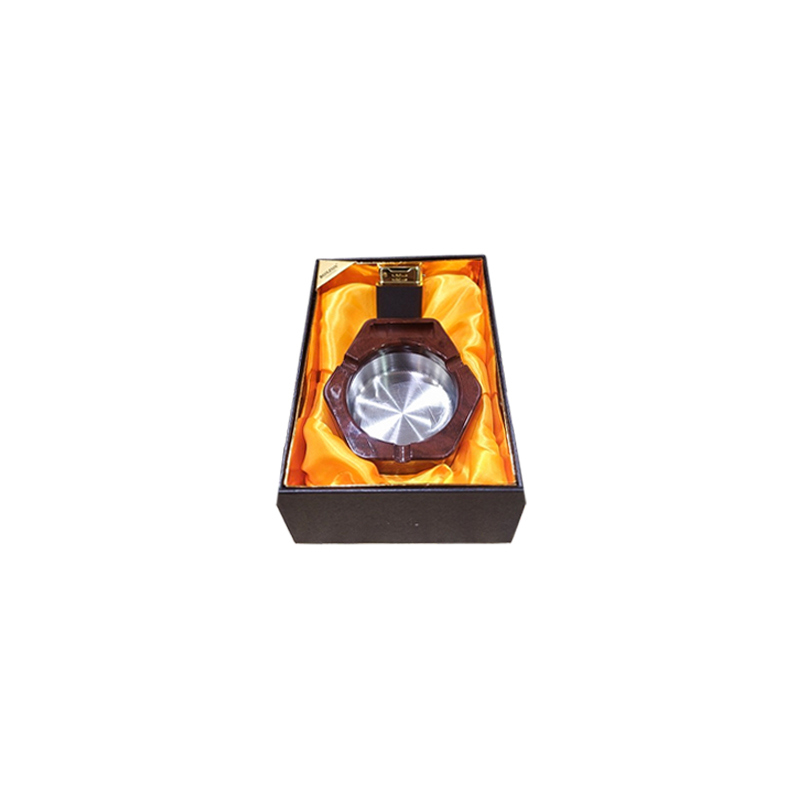 ست زیرسیگاری و فندک اتومات بنزینی BONZON مدل LIWL-866 15313