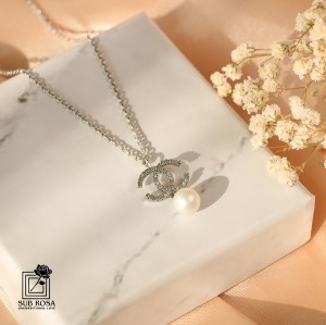 گردنبند سواروسکی المنتس طرح مروارید 14847