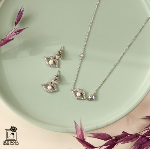 نیم ست سواروسکی طرح لب 13018