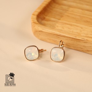 گوشواره سواروسکی المنتس عصایی 13022