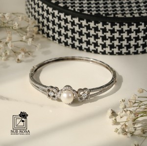 دستبند النگویی نقره 925نگین دار طرح مروارید 14734