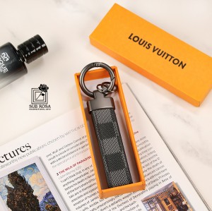 جاکلیدی 4مدلی لوئیز ویتون 13388(LV Louis Vuitton)