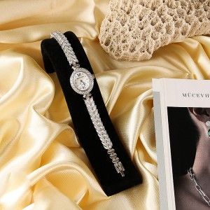 ساعت تمام نقره اورجینال دایره بندحصیری 13013