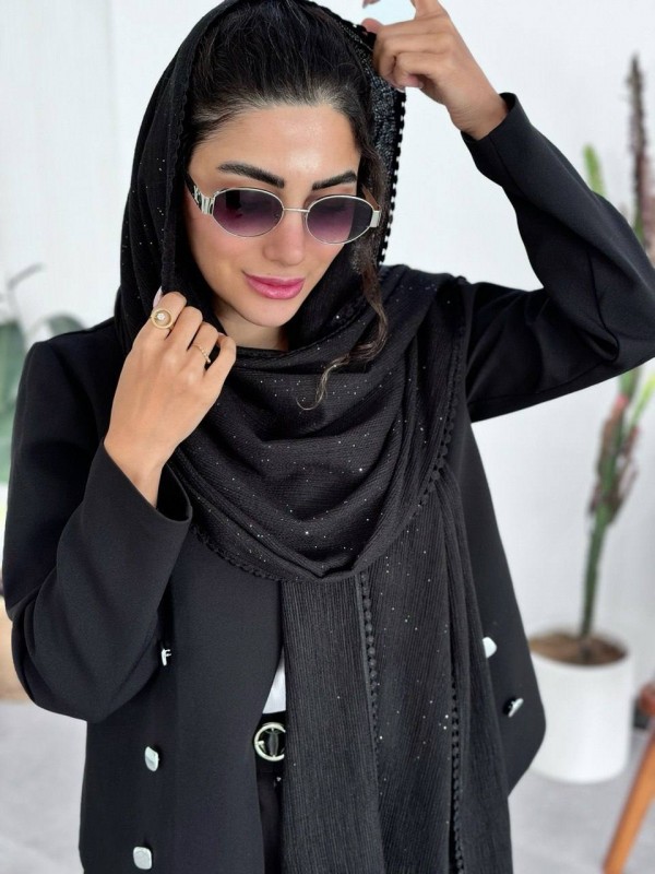 شال پلیسه مشکی دور عدسی شاین
