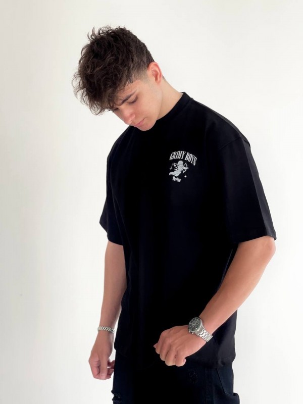 تیشرت مشکی طرح GRIMY BOY