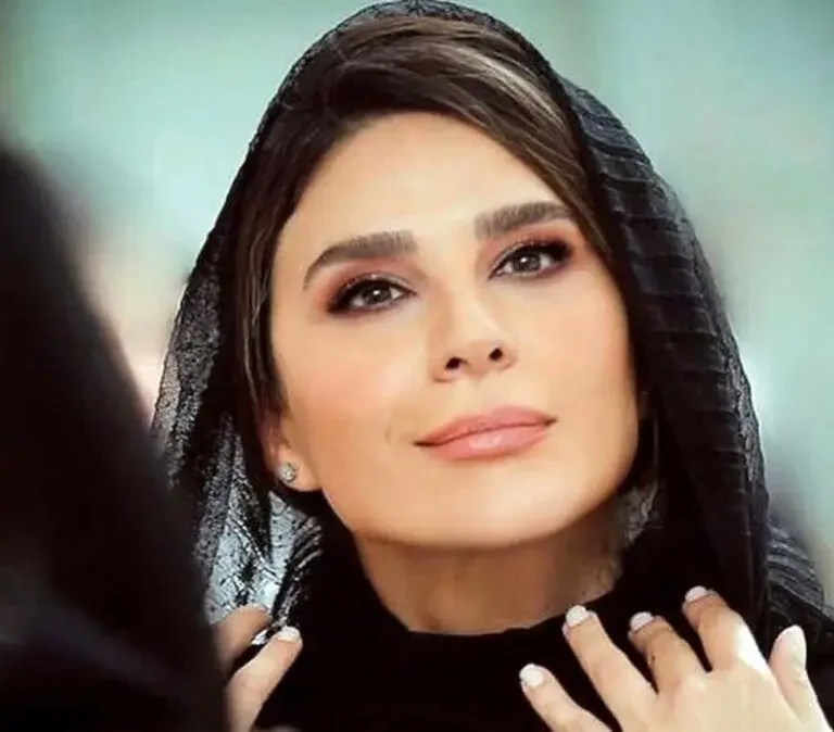 لباس‌های سلبریتی‌ها و انتخاب آگاهانه برند سارا مجیدی