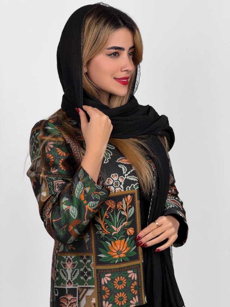 قیمت کت زنانه شیک و با کیفیت در سال ۱۴۰۴ | راهنمای خرید هوشمندانه از برند سارا مجیدی