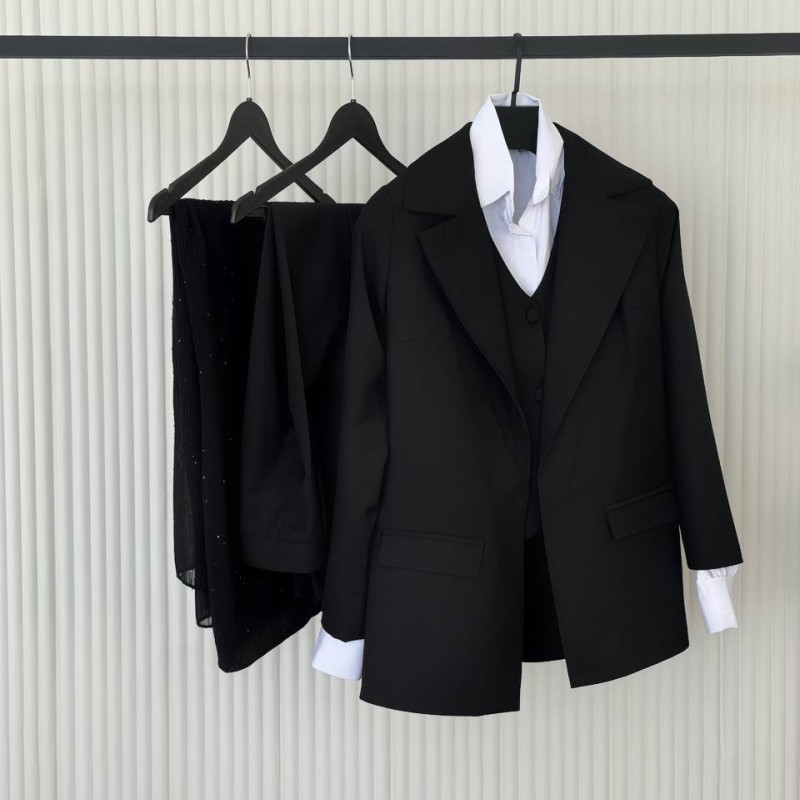 شال پلیسه نخی مشکی شاین دار کد SIDE