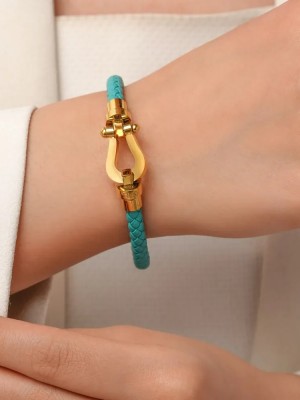 دستبند استیل امگا (Omega) چرم قفل دار کد B002