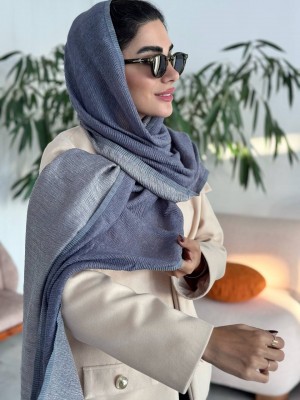 شال پلیسه پاییزه آبی