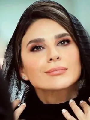 لباس‌های سلبریتی‌ها و انتخاب آگاهانه برند سارا مجیدی