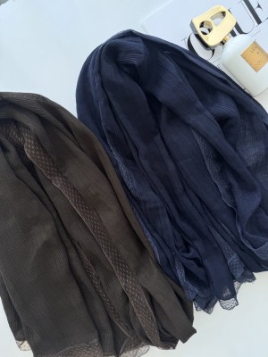 شال پلیسه دور دانتل زنانه