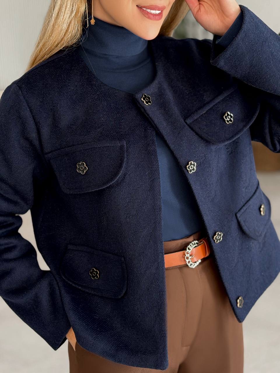 کراپ کت نونا