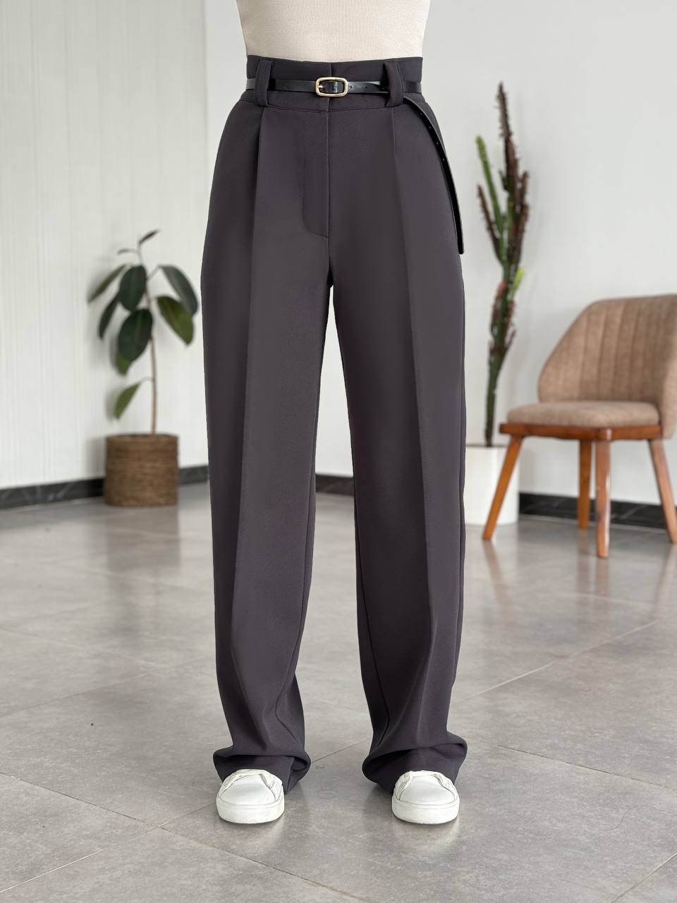 شلوار نیم بگ نوک مدادی زنانه