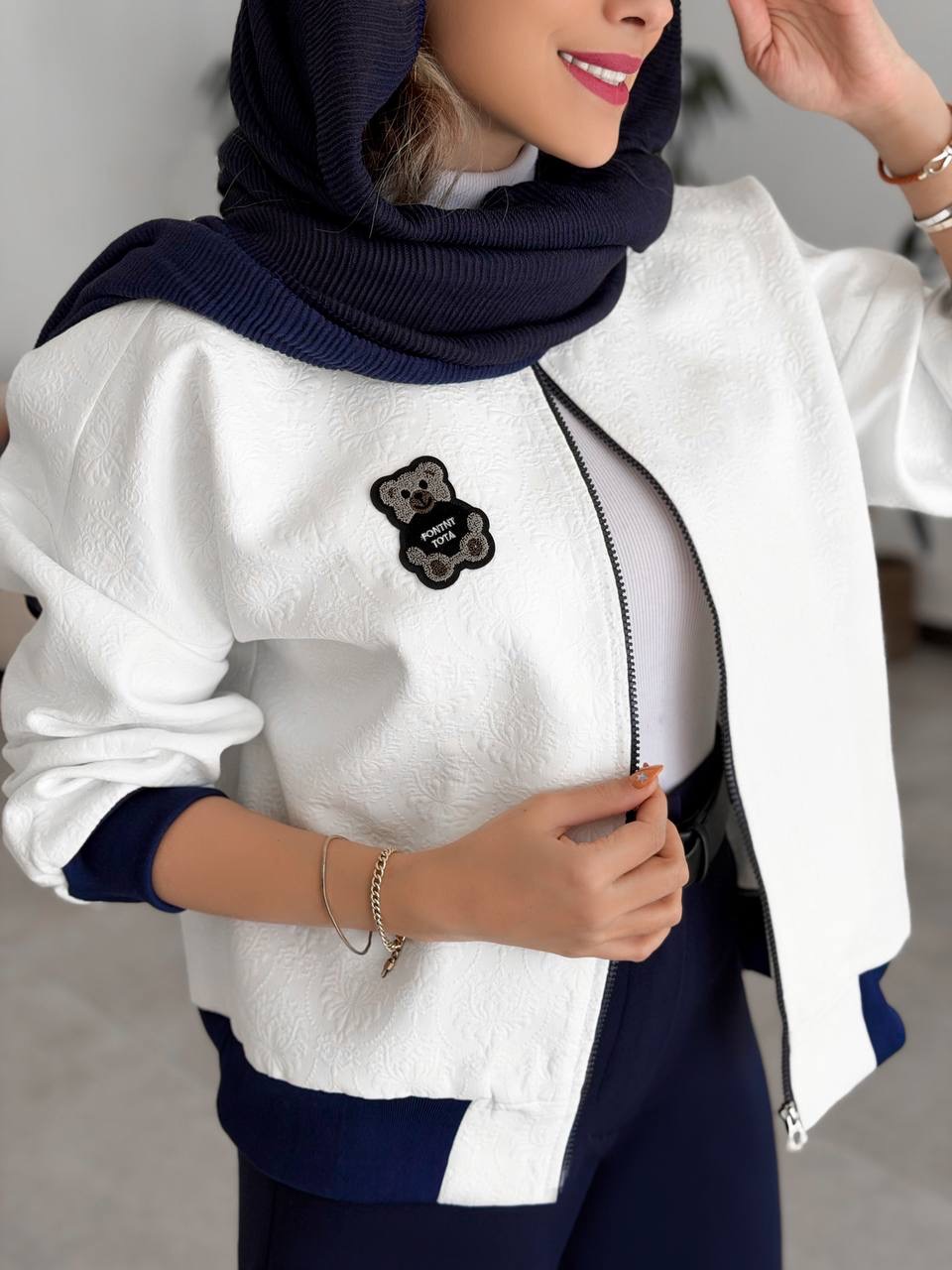 بامبر جکت ژاکارد ترندی سفید