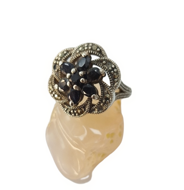 انگشتر نقره زنانه نگین یاقوت اصلی