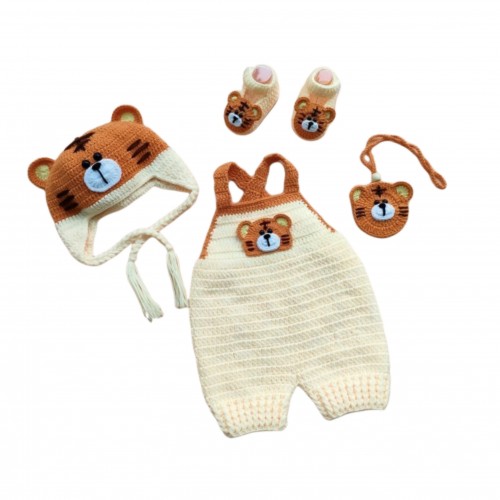 سرهمی نوزادی با کلاه وپاپوش