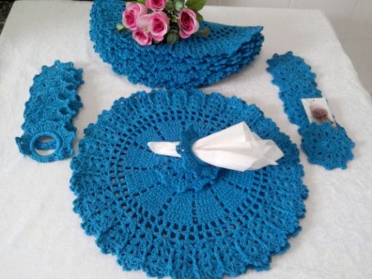 زیر بشقابی و زیر لیوانی و ست دستمال ارکیده بسته 18 عددی