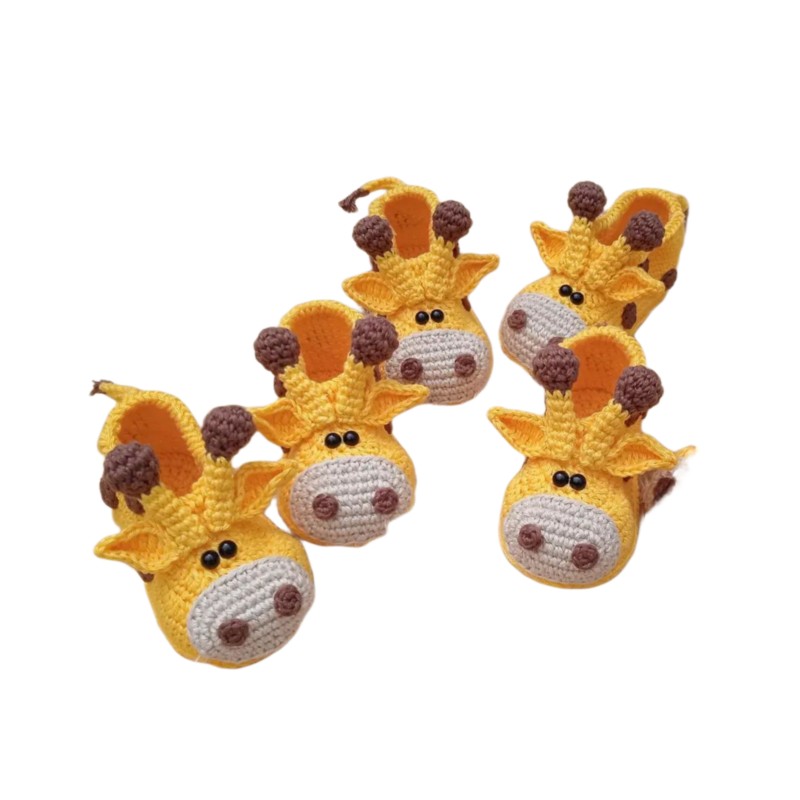 پاپوش بچه پسرانه مدل عروسکی زرافه