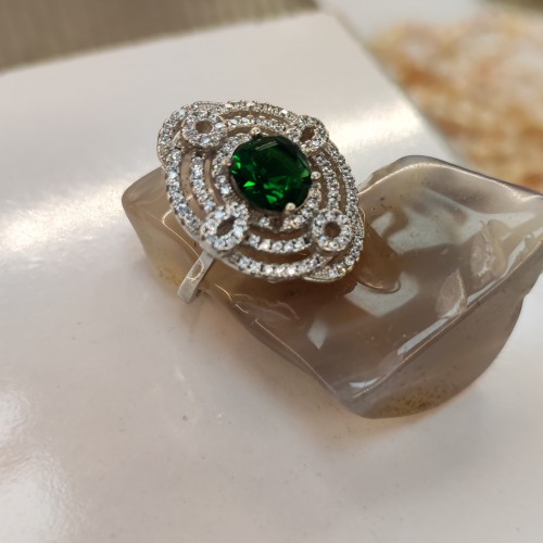 انگشتر نقره زنانه نگین دار مدل۴۶