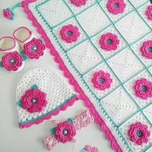 پتونوزادی بافتنی با تل وپاپوش وکلاه مدل FLOWER