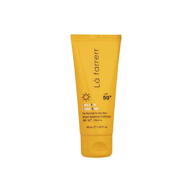 کرم ضد آفتاب بی رنگ لافارر مدل SPF50 مناسب پوست خشک و معمولی