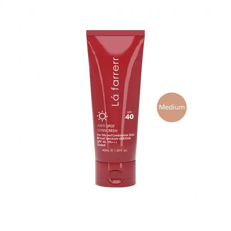 کرم ضد آفتاب رنگی لافارر SPF40 رنگ متوسط مناسب پوست چرب و مستعد آکنه