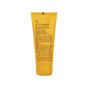 کرم ضد آفتاب بی رنگ لافارر مدل SPF50 مناسب پوست خشک و معمولی