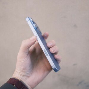 گوشی موبایل اپل مدل iPhone 18 Pro Zaa تک سیم کارت ظرفیت 256 گیگابایت و رم 12 گیگابایت