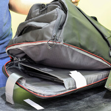 کوله پشتی لپ تاپ اومن مدل Transceptor Duffel Bag  مناسب برای لپ تاپ تا 17 اینچی