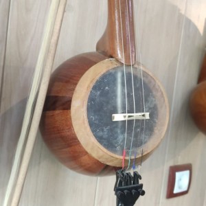 کمانچه نریمان یک مهر-ملودی ساز4