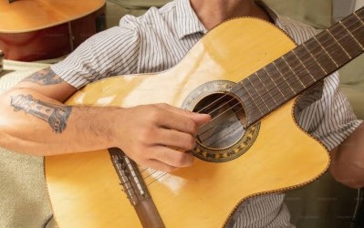 خرید گیتار کلاسیک Manouet MU20 | راهنمای کامل + قیمت