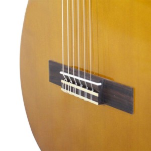 گیتار کلاسیک یاماها مدل ( Yamaha C40)-ملودی ساز-11